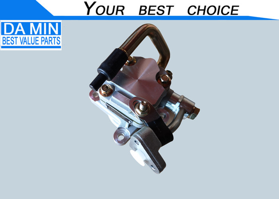 4JK1 4JJ1 स्टीयरिंग पंप 8979466980 Isuzu TFR TFS DMAX पिकअप पावर स्टीयरिंग पंप 29 Teeth Gear Long Oil Pipe